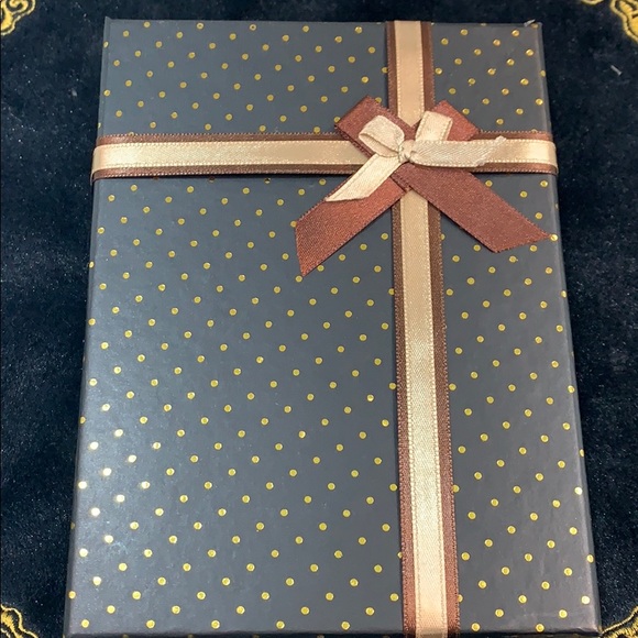 Pearls Set - Picture 5 of 5